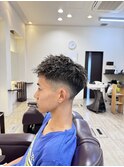 フェードツイストメッシュ