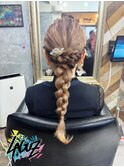 【ヘアセット】 パールアクセで魅せるエレガント編み込み