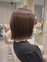 クリスタルマジックジョマジョマ(CRYSTAL MAGIC JYOMA JYOMA) ぱつっと可愛い切りっぱなしボブ