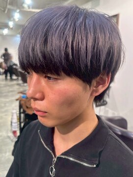 イリ 大阪(ili) インナーカラー/ハイライト/縮毛矯正/レイヤーカット/髪質改善