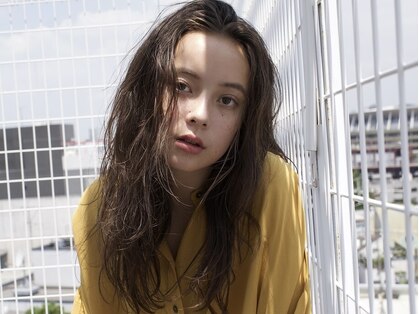 イスニック(Ysnic)の写真