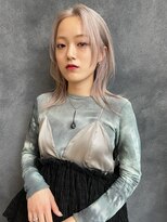 リリック(LYLICK) ホワイトベージュ