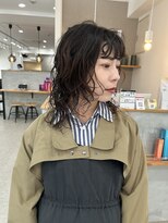 アト(Ato.) 大人女性の動きのあるハイレイヤーxスパイラルパーマ【菅井】