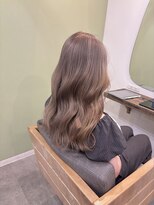 メイ 池袋(mei)&nbsp;ブリーチ1回で作るミルクティーベージュ