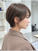 透明感カラー x くびれショート(40代向け)
