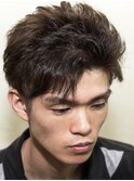 「ツーブロック」×「束感ショート」