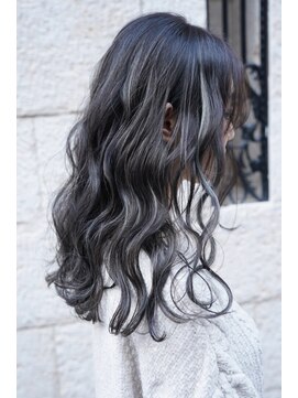 ティンク 横須賀中央(Tink) コントラストハイライト◎