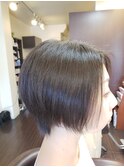 ショートボブ