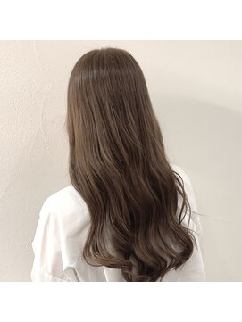 バズ ビー(BUZZ Bee) クアンクベージュ