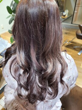 イリス(Iris) グラデーションカラー/髪質改善/艶髪/大人女性//