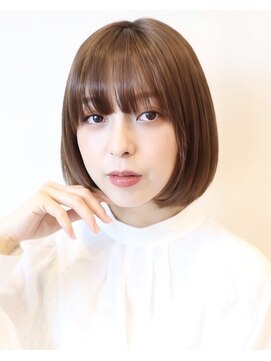 アイ(I.) 【 Ｉ. 】30代40代におすすめハイライトショート　川口