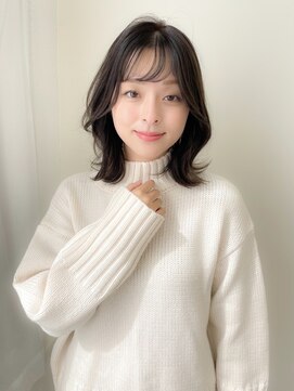 ロビー(LOBBY) 『LOBBY』三浦　愛されくびれレイヤー