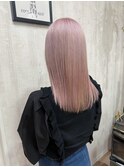 ピンクベージュ