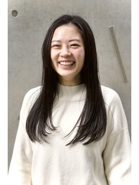 ビュートリアム 梅田(BEAUTRIUM) ロングレイヤー/顔周りレイヤー/内巻きロング