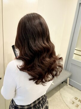 エフィールリアモ(afeel riamo) コテ巻き風パーマ/レイヤーカット/髪質改善/韓国風ヘア