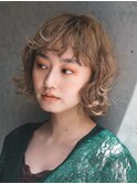 大人可愛い20代 30代 黒髪前下りひし形小顔ボブ