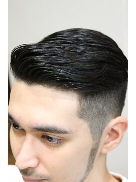 カスタムバーバースクレイプ(Custom Barber Scrape) ヒゲとの相性◎！スタイリングも楽なバーバースタイル