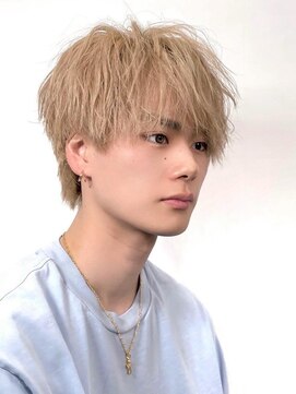 ナチュラル 渋谷(NATURAL) フェザーパーマ/スパイキーショート/サーフカール[メンズ/渋谷]