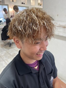 ヘアースペースブルーム リアン 岡町店(HAIR SPACE BLOOM Lien) 【岡町/メンズカット/ツイストスパイラル】