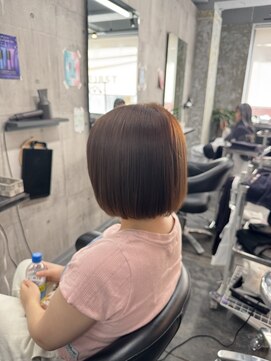 コワファースト長崎シャンプーボーイ 2nd(COIFF1RST 長崎 SHAMPOO BOY) まるみボブ ミニボブ