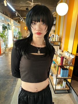 ファンファンバイルー 岐阜(fan fun by Rooo) ハッシュカット＆ダークカラー