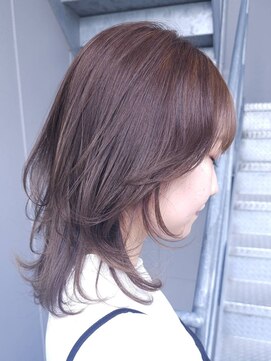 ブロック ジャポン(bloc japon) 赤味を抑えた上品ブラウン×抜け感ヘア