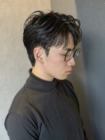 ボンドストーリールミエール(Bond Story lumiere)&nbsp;Men'sショートセンターパート/フェザーパーマ/ダウンパーマ/眉毛