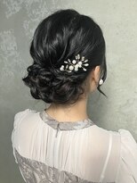 kotona【コトナ】&nbsp;お呼ばれヘアセットパーティーヘアセットシニヨンアップスタイル