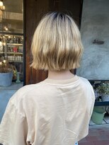スロウ(Slow) 外人風切りっぱなしブロンド