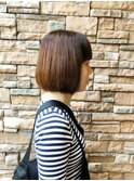 アプリコットオレンジ大人かわいい小顔ショートボブぱっつん前髪