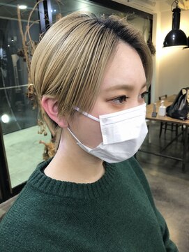 デヴェロペ(Devellope.) 【Devellope.】千葉担当　ハンサムショート　ブロンドベージュ