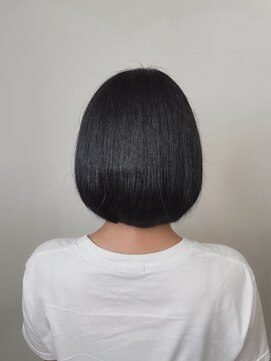 ビーヘアー(BE hair) ダークグレーボブ