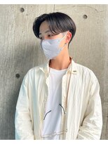 ニコフクオカヘアーメイク(NIKO Fukuoka Hair Make)&nbsp;「NIKO」夏場におすすめ！前下がりセンターパート　福岡天神