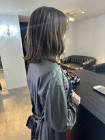 グランドライン(GRAND LINE)&nbsp;ハイライト　ミディアム　ボブ　大人可愛い　透明感　アッシュ