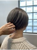 アッシュグレージュ/アイスグレー/ショートハイライト暗め透明感