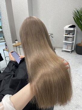 天神美容室 『福岡美容室/ayana』ケアブリーチで作る艶ハイトーン！