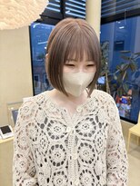 スニュウ(snuw)&nbsp;【snuw_hotaru】ブリーチカラーミルクティカラーボブ