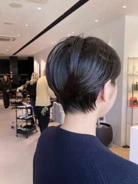ステア ケース(stair case) 【NATASHA】銀座レイヤーカット/20代/30代/40代/50代