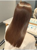 ベージュブラウン