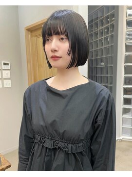 ヨーク(yoke) ボブ/顔まわり/ネイビーカラー