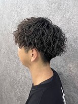 ライズ 新小岩店(RISE) カット特殊パーマ【波打ちツイストスパイラルパーマ】