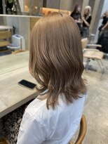 サンク 原宿 表参道(cinq)&nbsp;原宿オリーブブラウン韓国顔周りレイヤーカットブリーチカラー