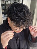スペインカール　スパイラルパーマ　マッシュカット