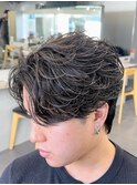 渋谷フェザーパーマメンズマッシュウルフセンターパートカット