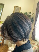 グランミリ(Grand mm)&nbsp;小顔見せ丸み前下がりショート