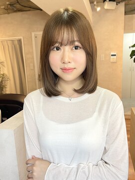 サンルーム(SUN room) 顔周りレイヤーカットミディアムレイヤー大人可愛いモカブラウン