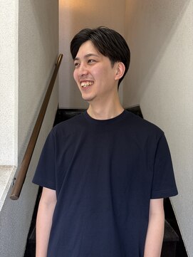 バトン(BATON) ナチュラル七三スタイル　メンズ　カット