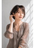ショートボブ/大人女性/ベージュブラウン/白髪ぼかし/脱白髪染め