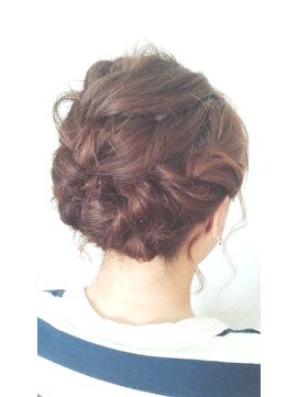 エモーション 波ウエーブでつくるゆるふわアレンジ