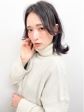 ロロネー 三国(Lolonois) 【Lolonois三国】 小顔 ふわミディ